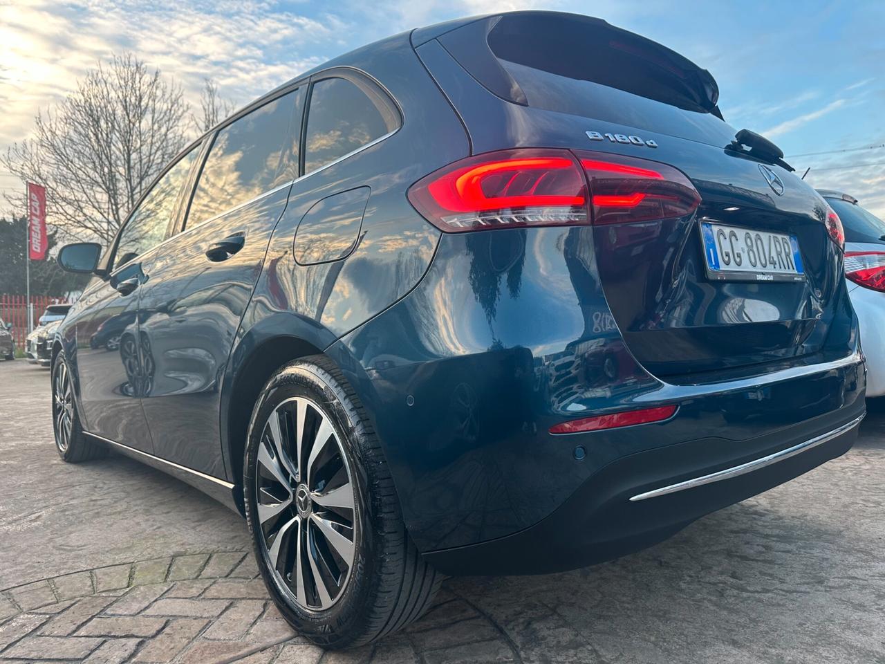 B180 SPORT PLUS GARANZIA MERCEDES FINANZIAMENTO