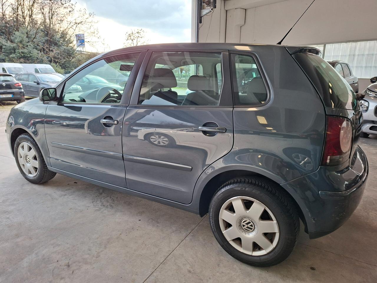 Volkswagen Polo 1.2 5p. Trendline