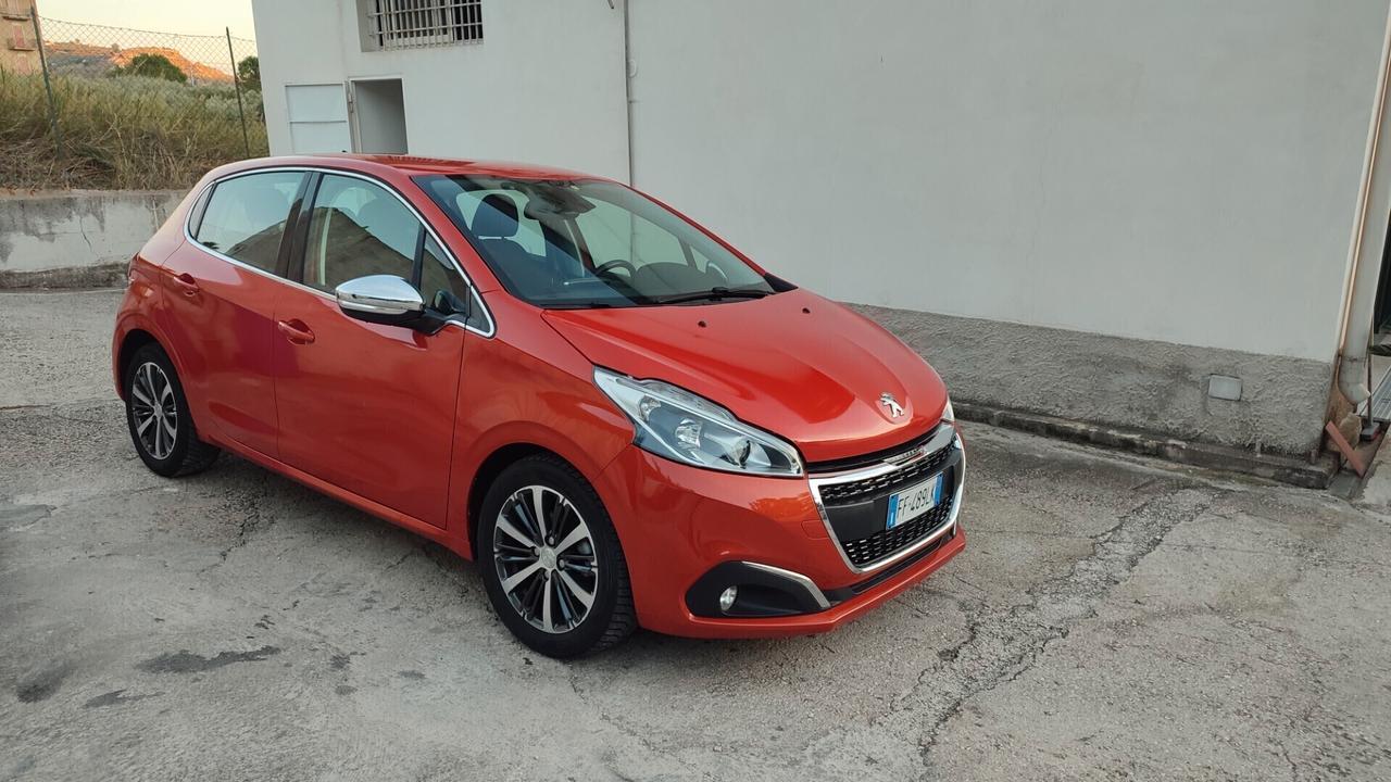 Peugeot 208 BlueHDi 75 5 porte Allure