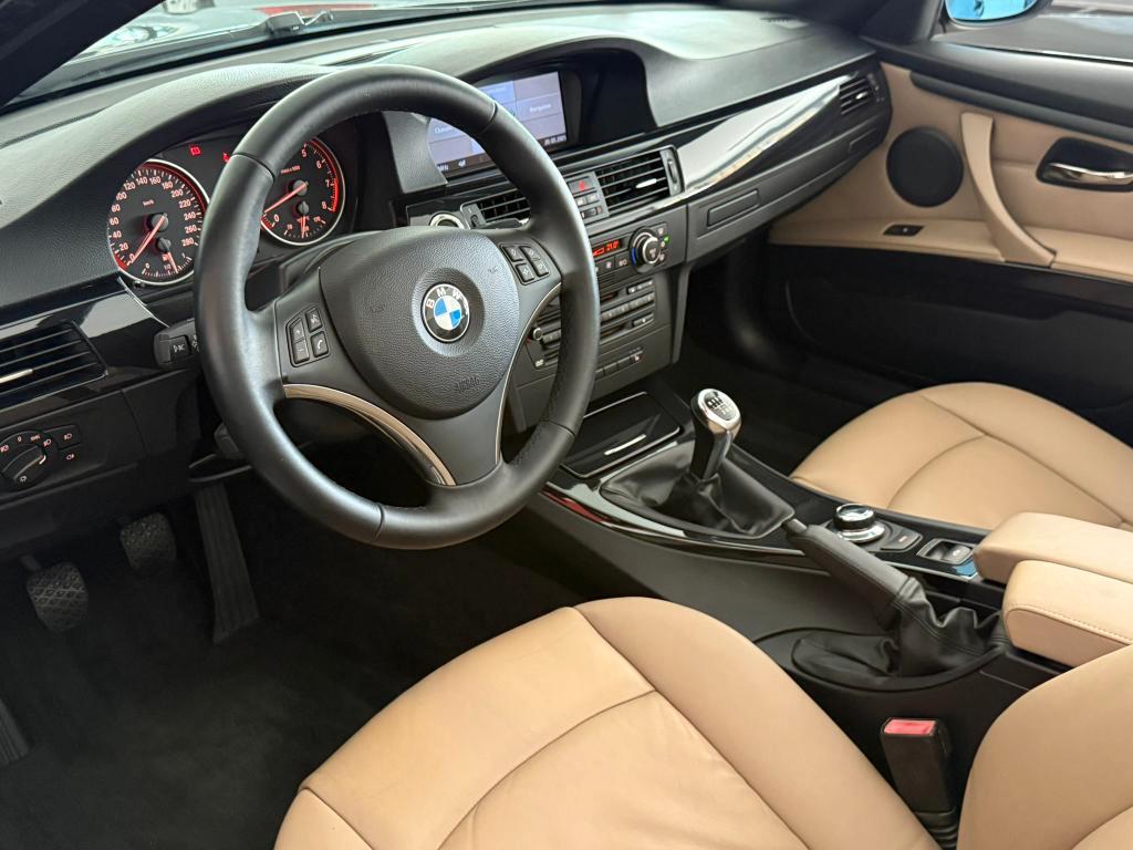 BMW 335 i cat Cabrio Futura - CAMBIO MANUALE -