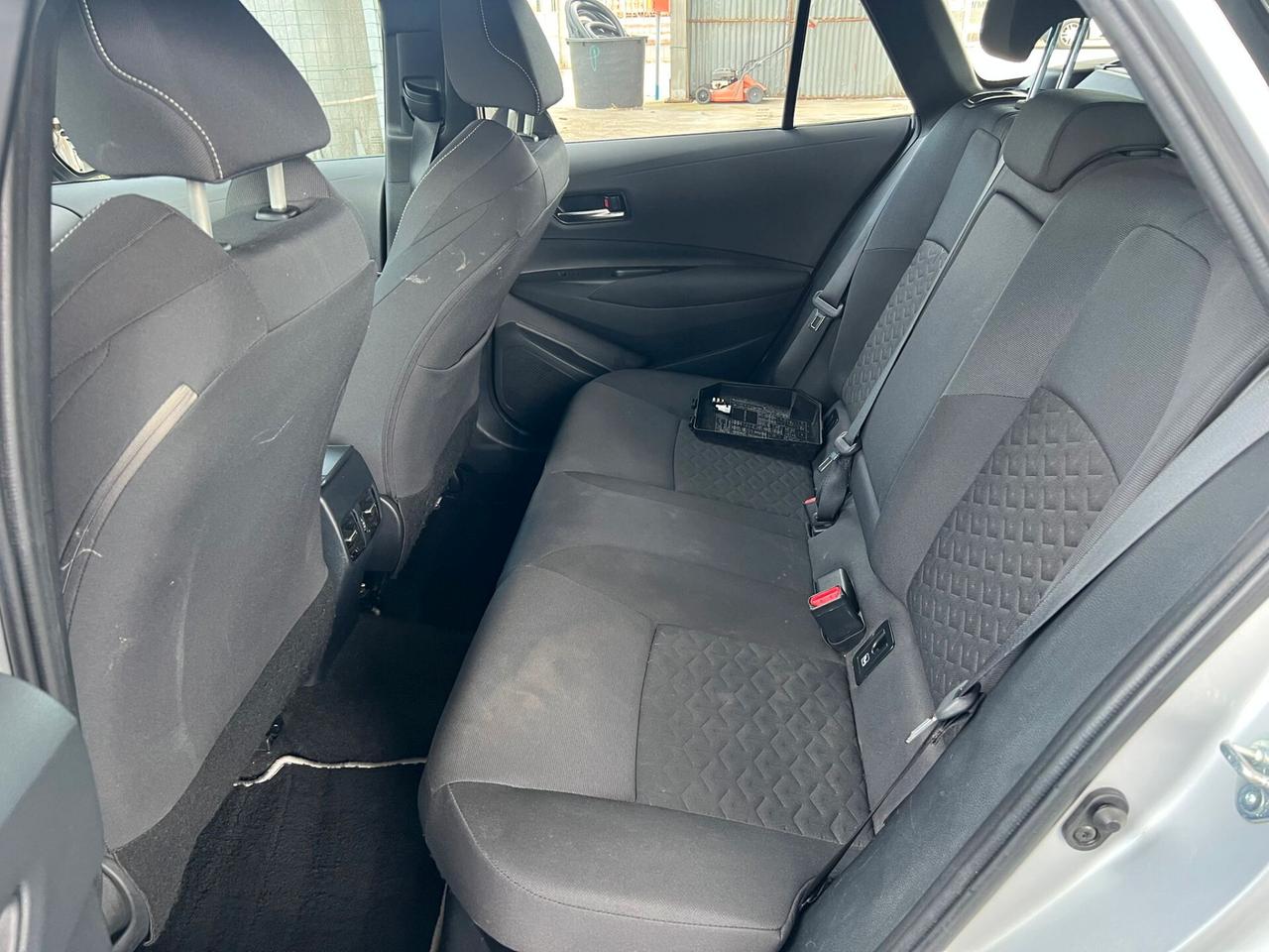 Toyota Corolla Touring Sports 2.0 Hybrid MoreBusiness