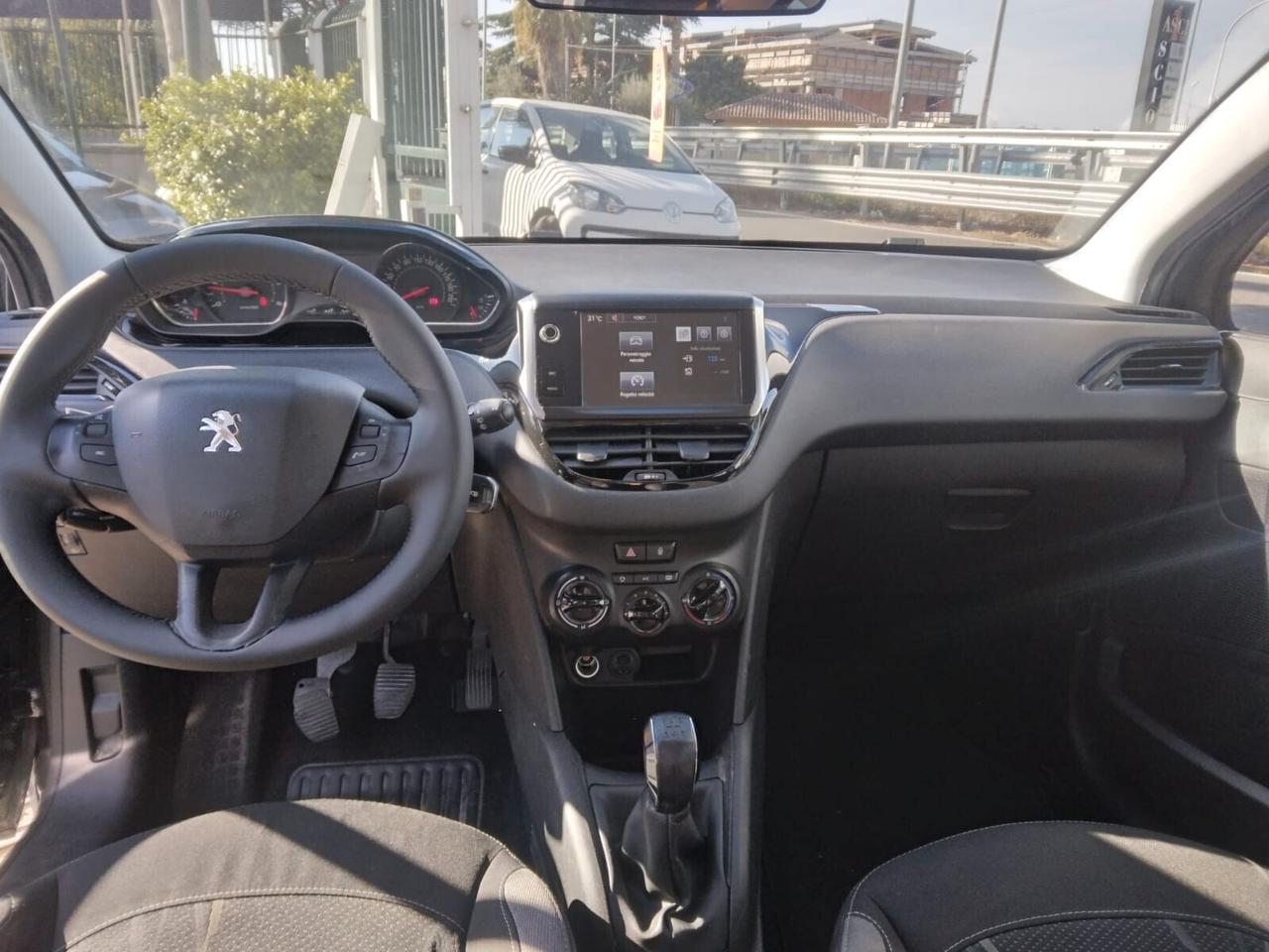 Peugeot 208 1.4 HDi 2015