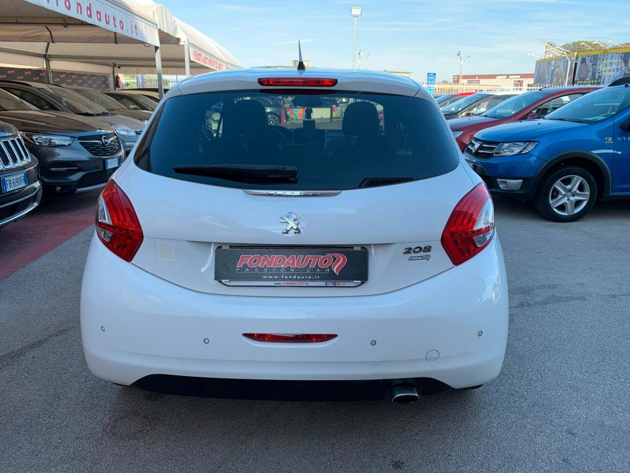 Peugeot 208 1.2 VTi 82 CV 3 porte Allure