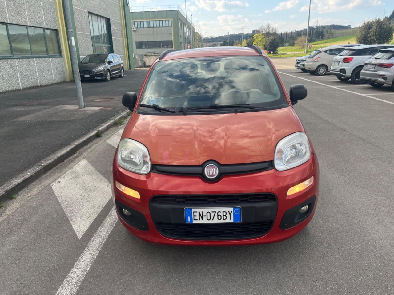 Fiat Panda 1.2 Lounge 2012 84.000 KM
