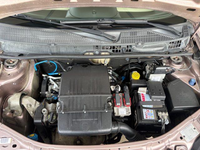 LANCIA Ypsilon 1.2 69 CV Platino OK NEOP INTERNI IN PELLE