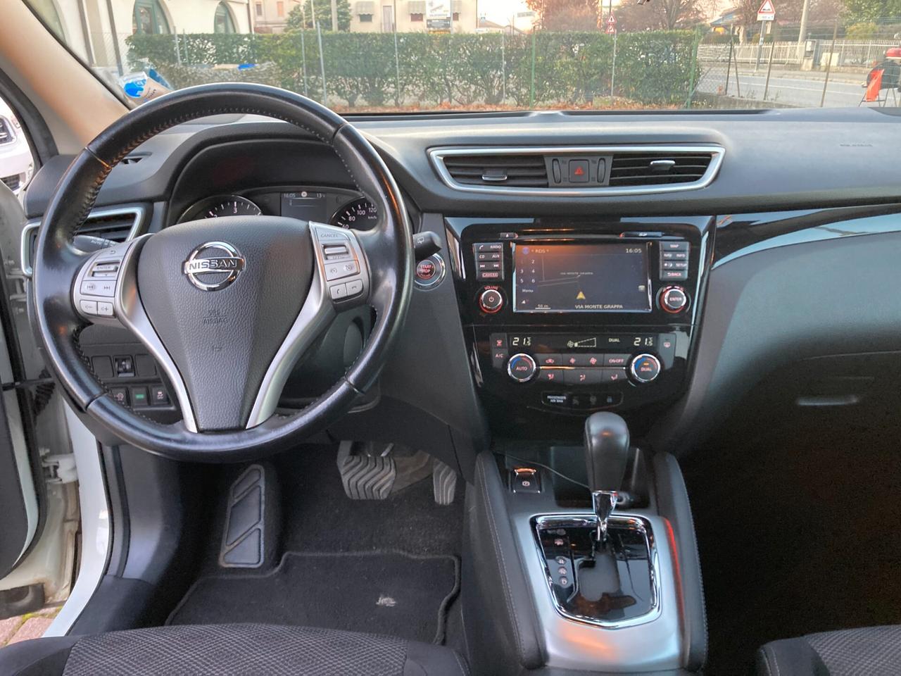 Nissan Qashqai II 1.6 dci N-Connecta 2wd 130cv xtronic