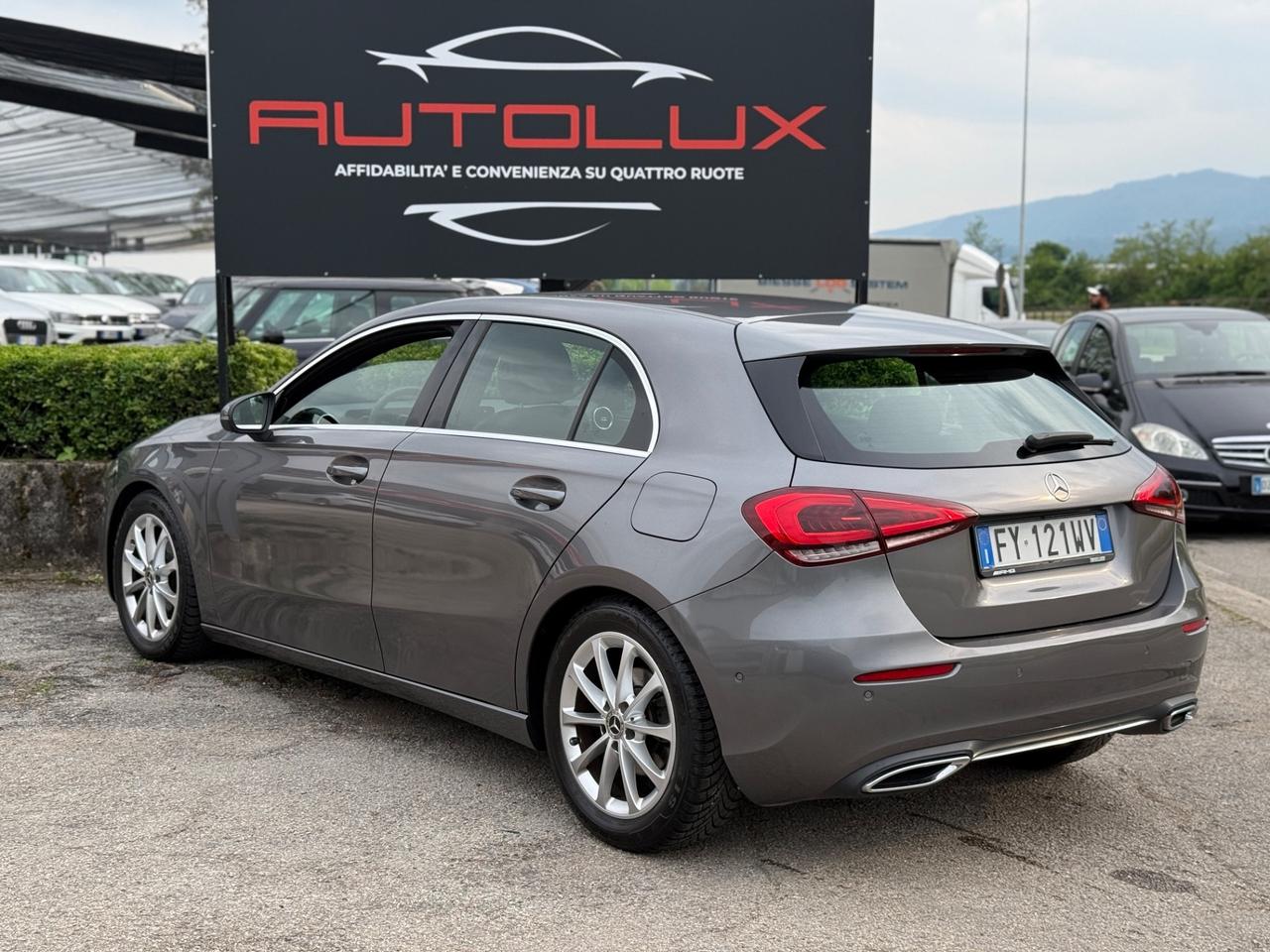 Mercedes-benz A 180BENZINA Automatic Premium NEOPATENTATI