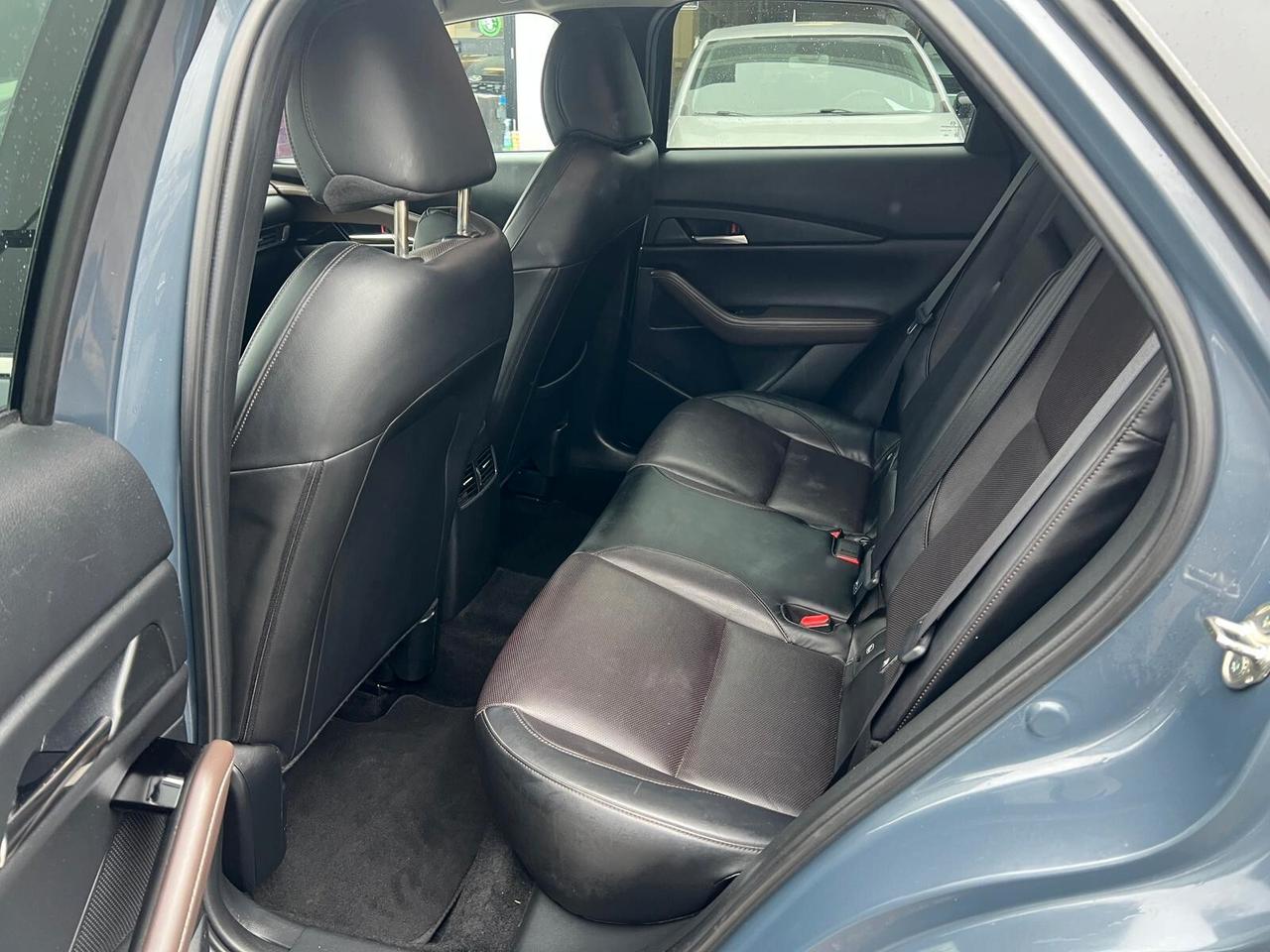 Mazda CX-30 2.0L Skyactiv-G M Hybrid 2WD Exclusive