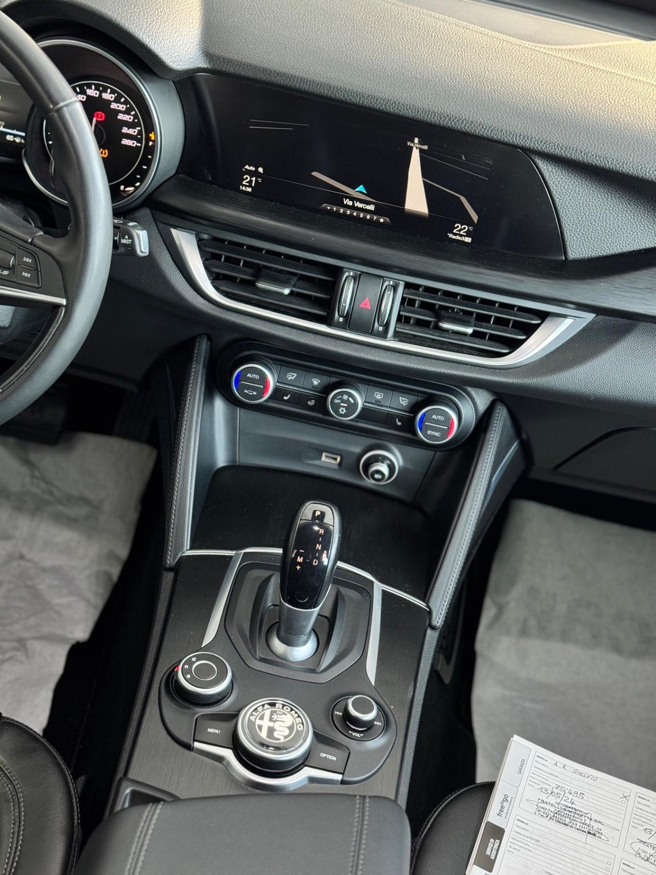 Alfa Romeo Stelvio 2.2 Turbodiesel 180 CV AT8 RWD Executive