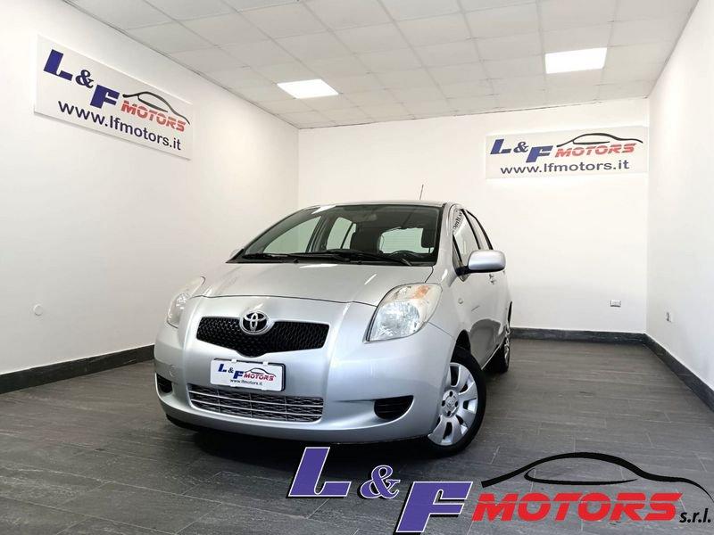 Toyota Yaris Yaris 5p 1.0 SOL
