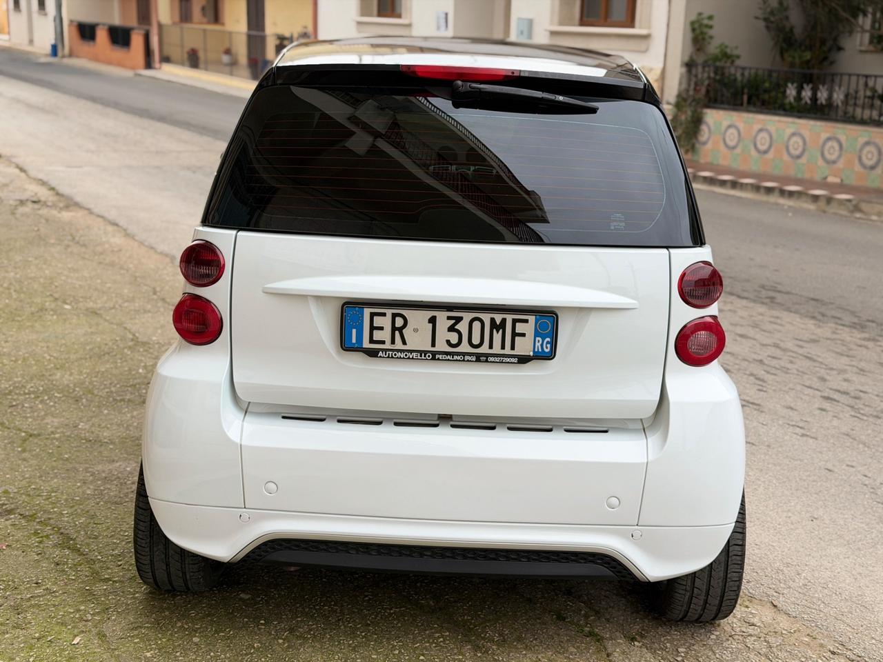 Smart ForTwo 1000 62 kW coupé passion