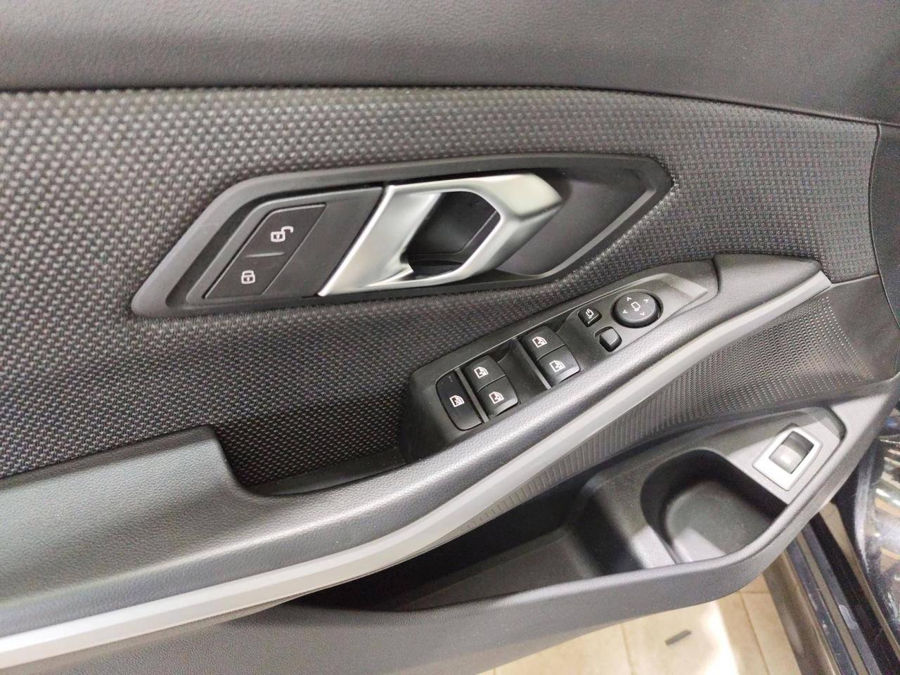 BMW Serie 3 320d Touring 48V