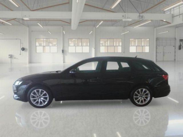 AUDI A4 Avant 30 TDI/136 CV S tronic Business