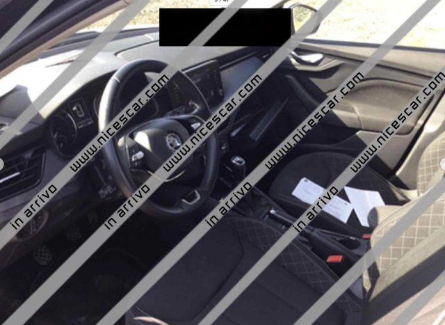 SKODA Kamiq 1.0 TSI Ambition