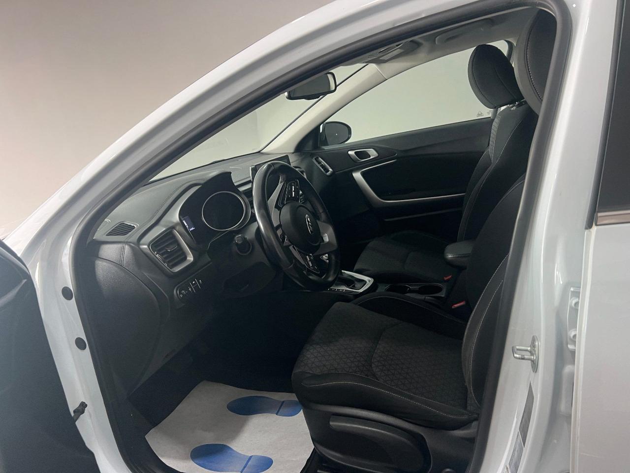 Kia Ceed / cee'd 1.6 CRDi 115 CV DCT SW Business Class