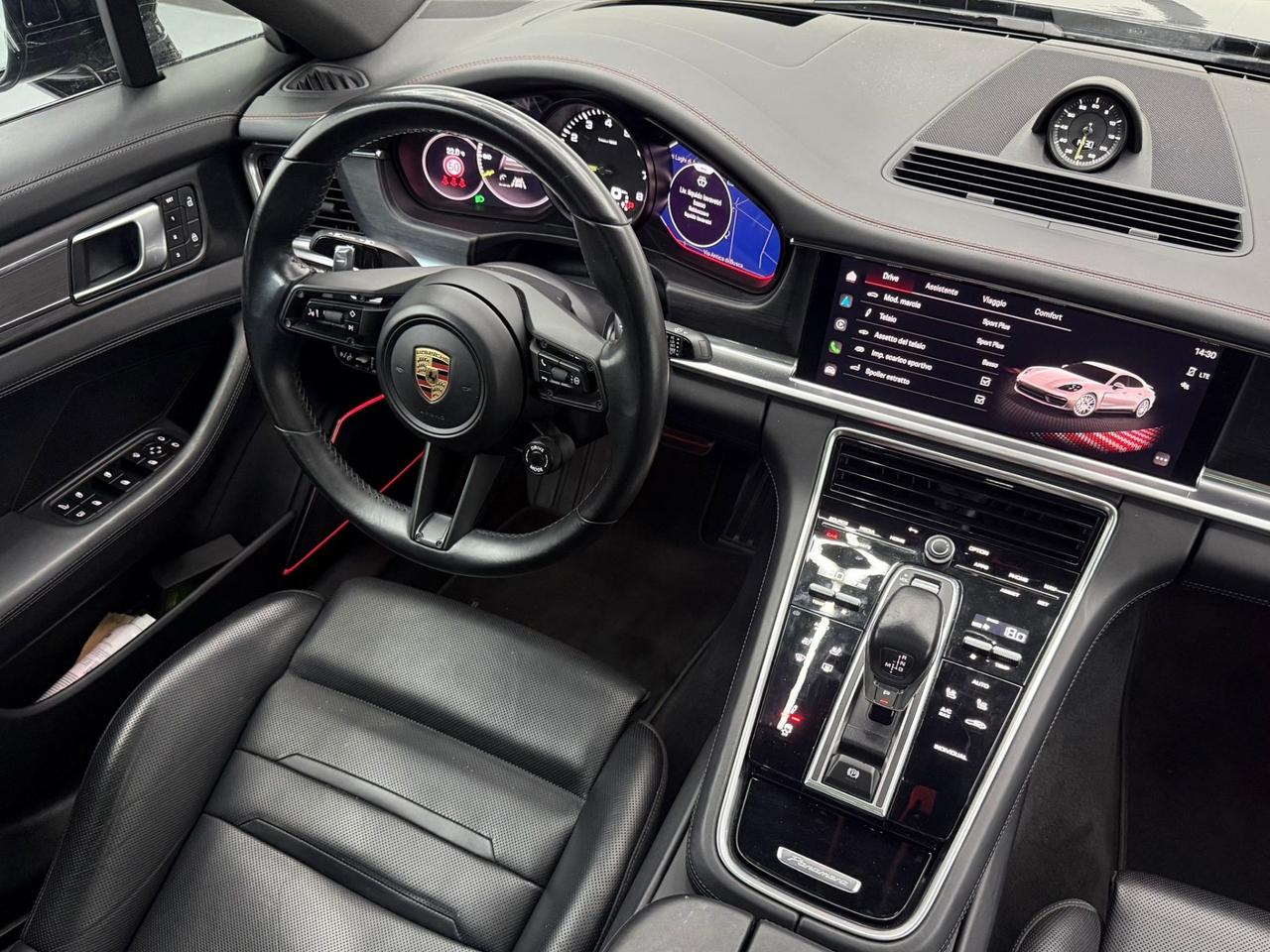 Porsche Panamera 4 PLATINUM EDITION