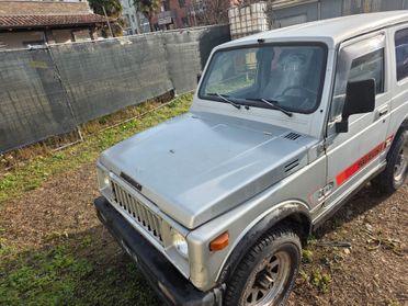 Suzuki samurai in coma