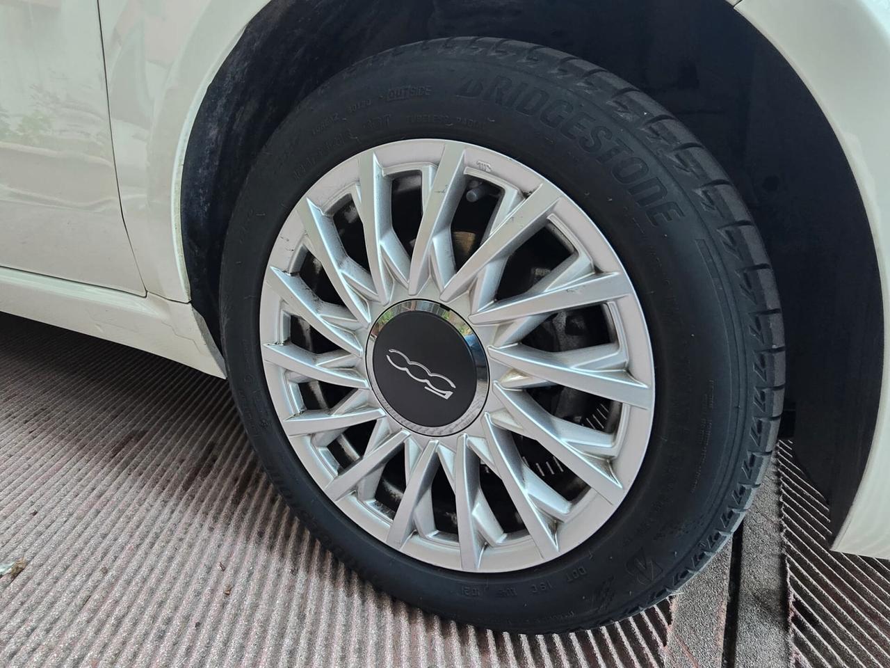 Fiat 500 1.0 Hybrid Dolcevita