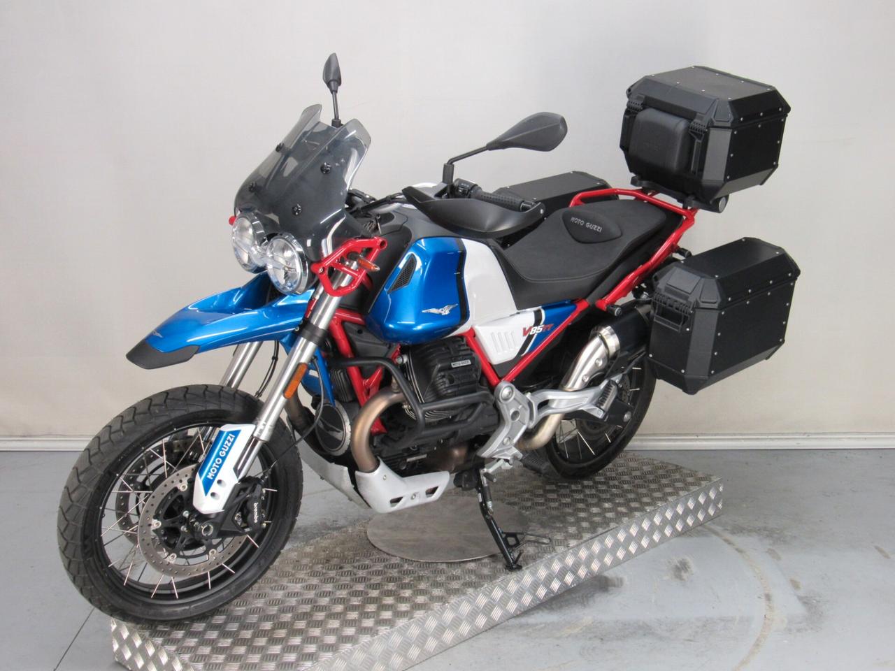 Moto Guzzi V 85 TT ABS TRAVEL