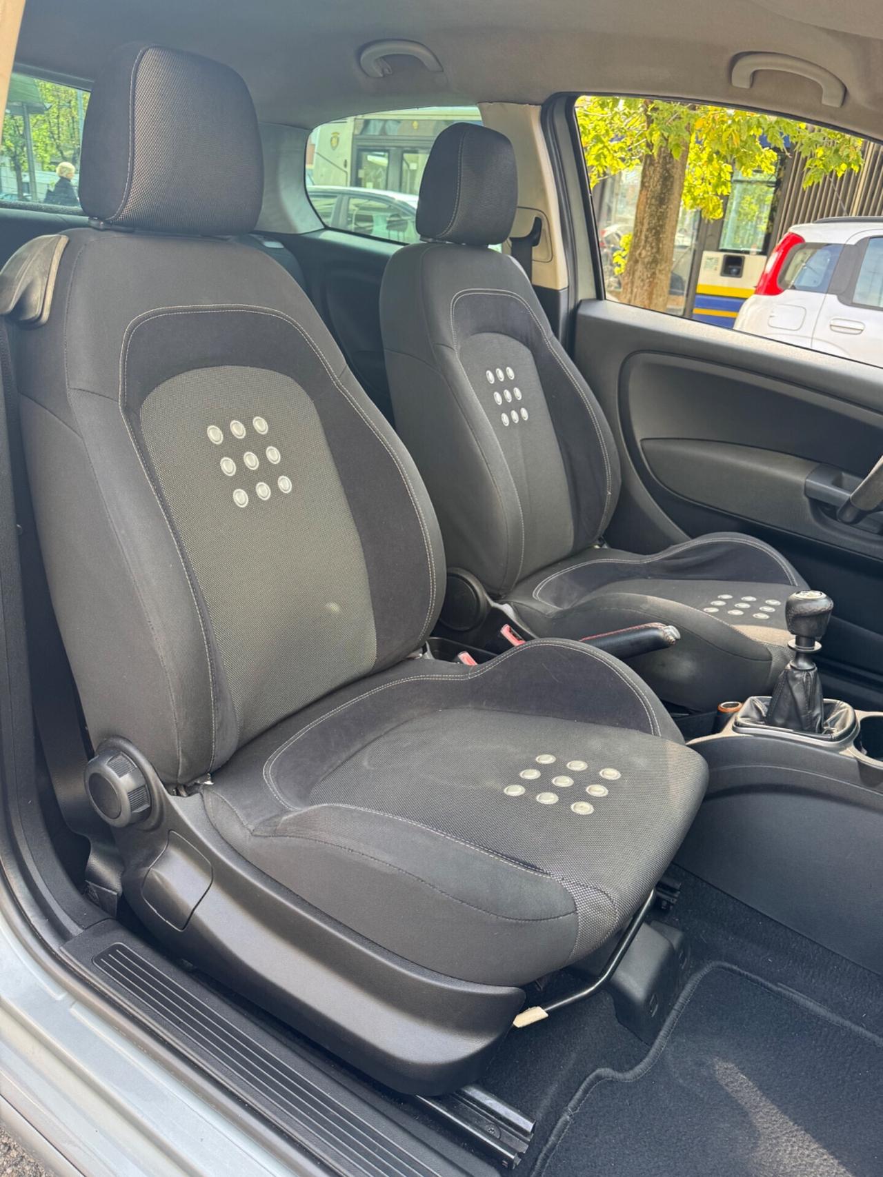 Fiat Grande Punto 1.3 MJT 90 CV 3 porte Sport