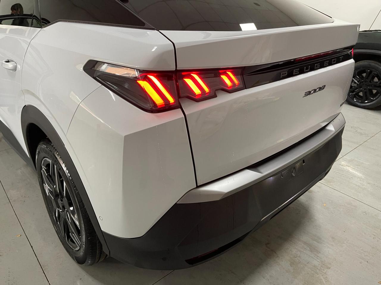 Peugeot 3008 Hybrid 145 e-DCS6 Allure