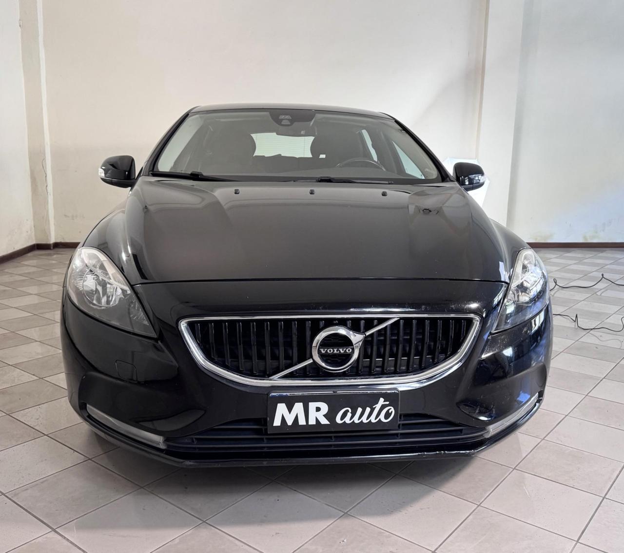 Volvo V40 2.0 d2 Momentum my17