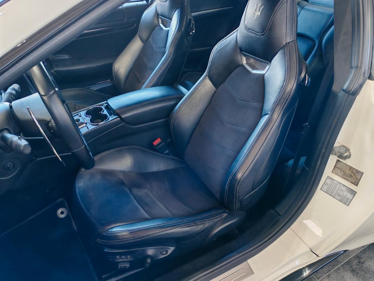 Maserati GranTurismo 4.7 V8 Sport MC-Line