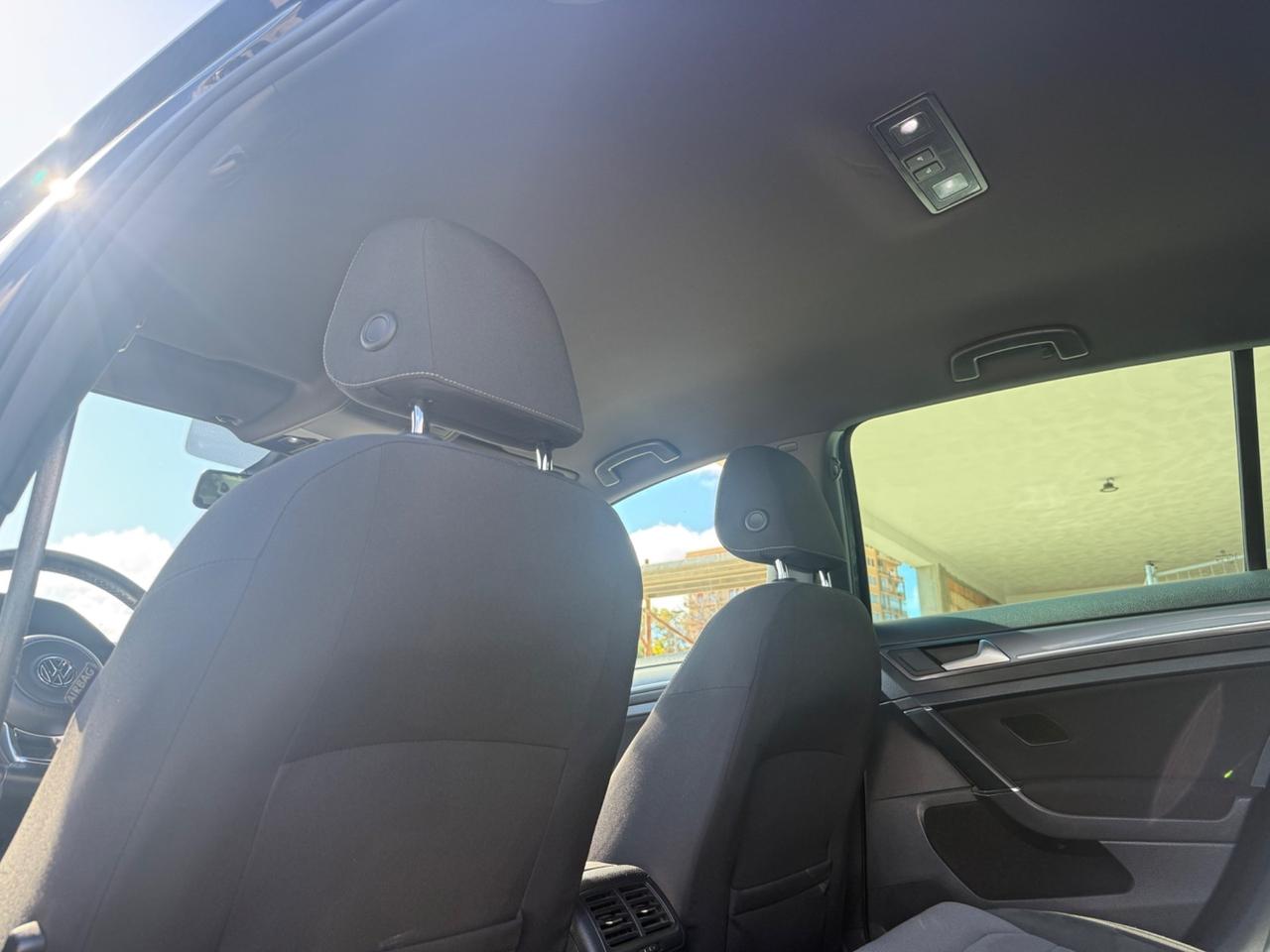 Volkswagen Golf 2.0 TDI 5p. R-Line BlueMotion Technology