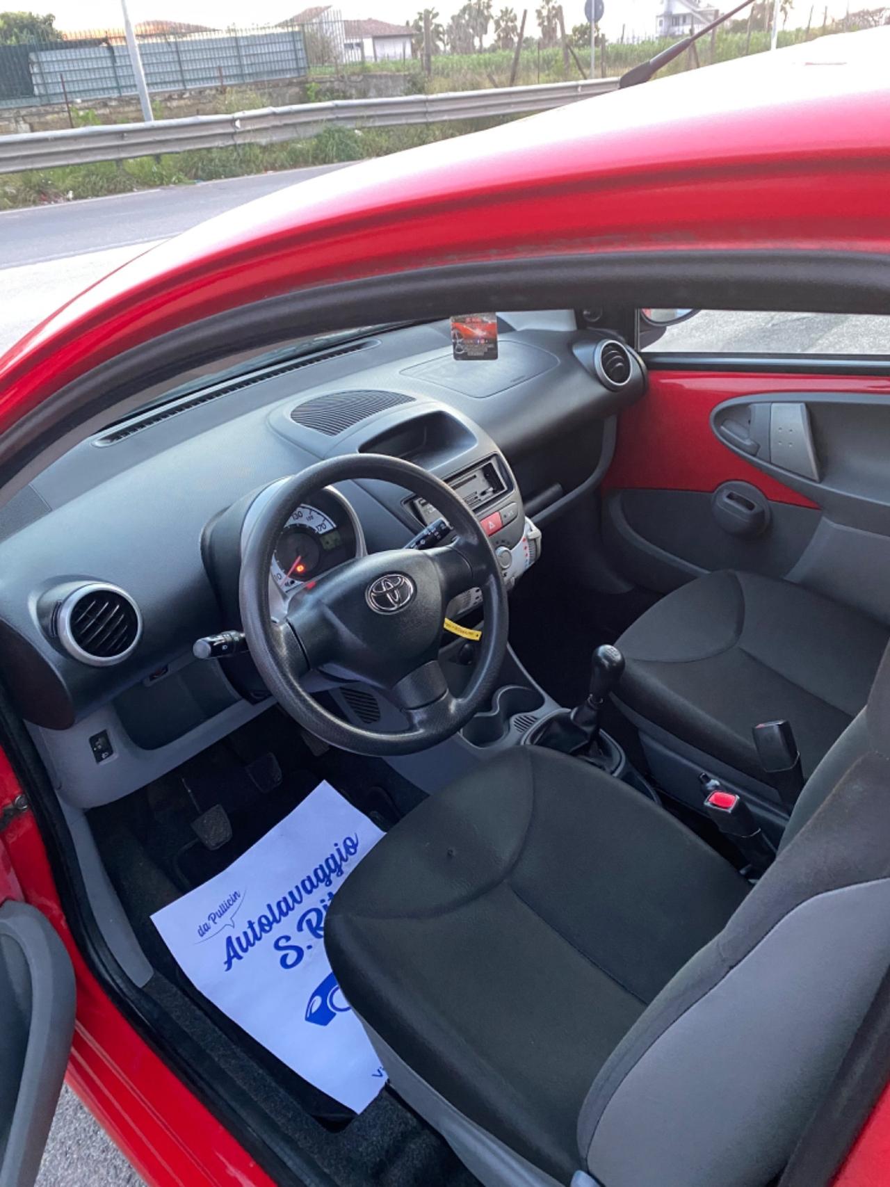 Toyota Aygo 1.0 12V VVT-i 3 porte