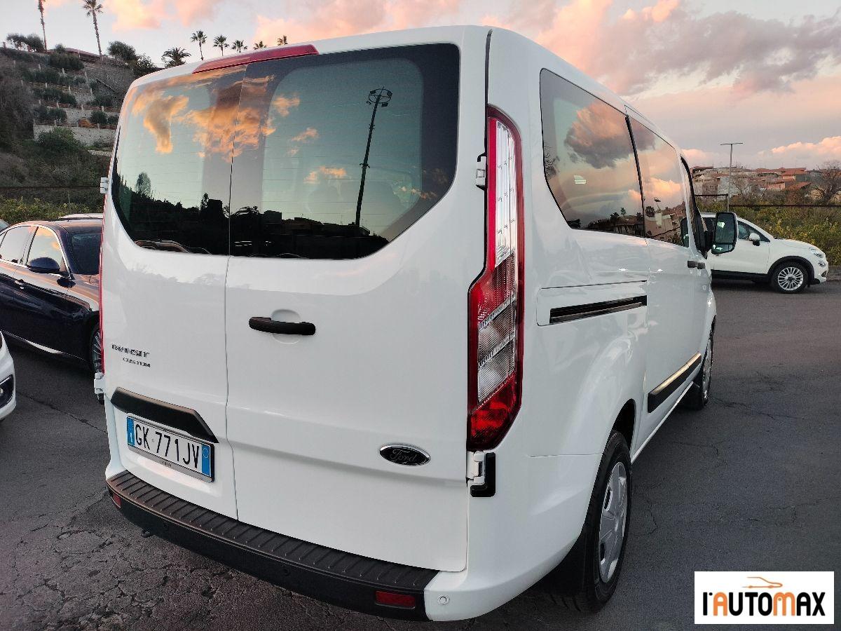 FORD - Transit Custom 9 Posti - Prezzo IVA Inclusa