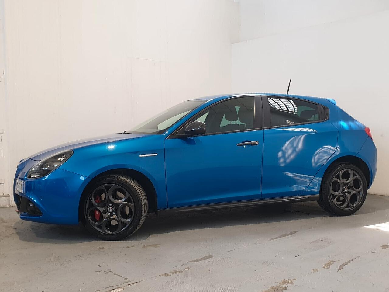 Alfa Romeo Giulietta 1.6 JTDm 120 CV Sport Carbon look