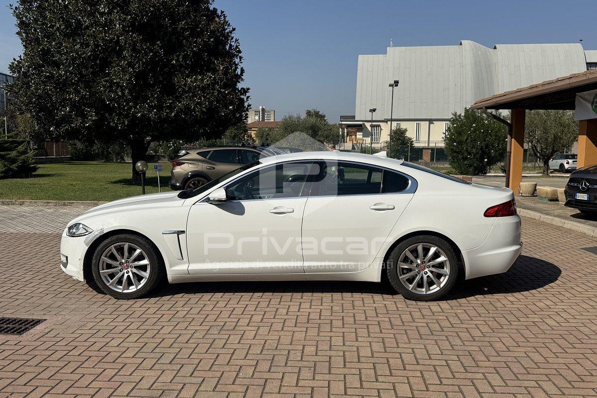 JAGUAR XF 2.2 D Eco