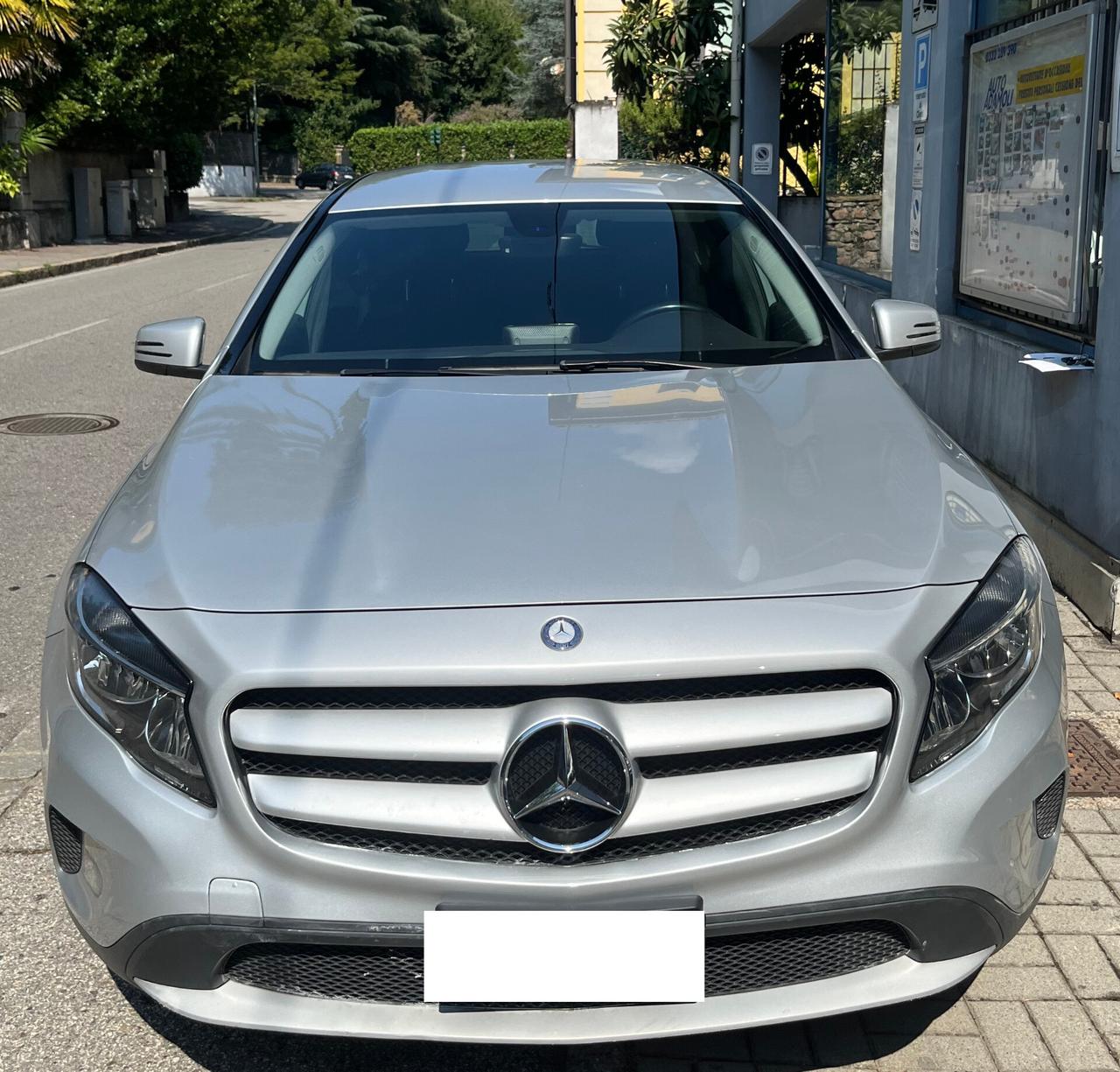 MERCEDES-BENZ GLA 180 CAMBIO AUTOMATICO - EURO 6