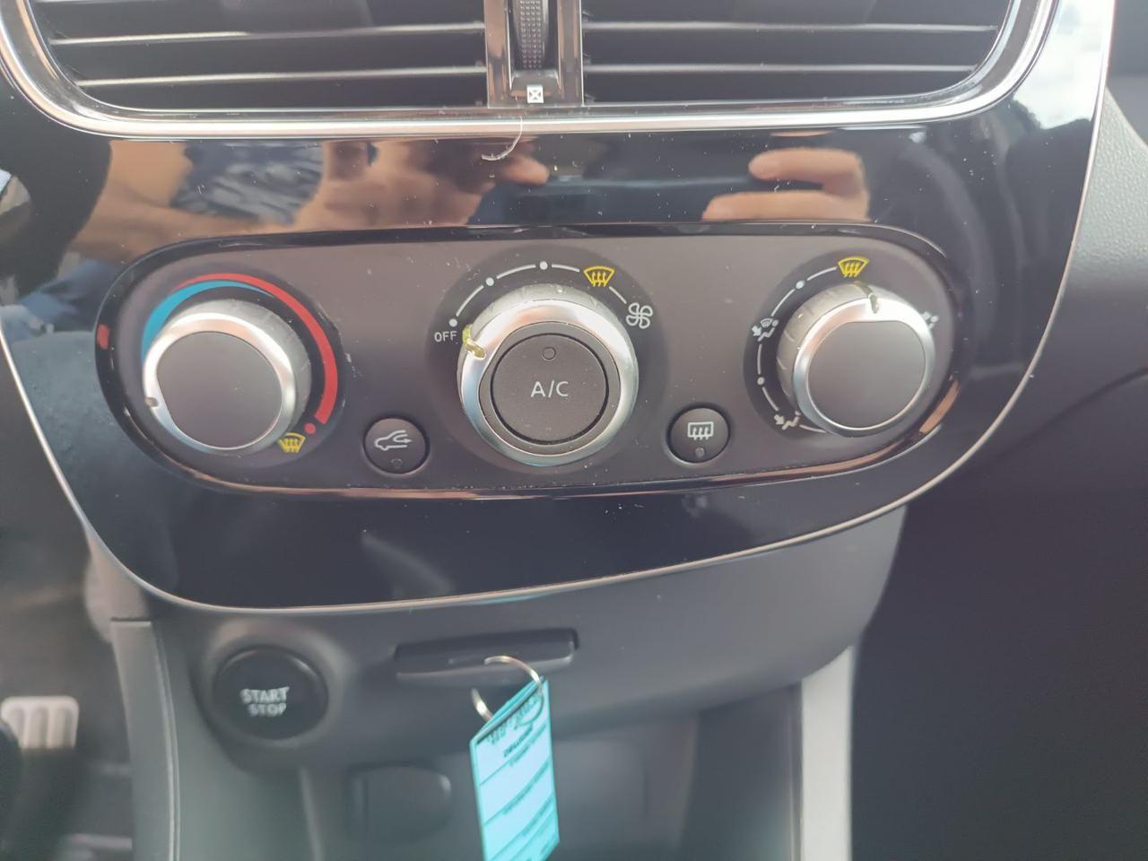 RENAULT Clio dCi 8V 75 CV Start&Stop 5 porte Energy Intens