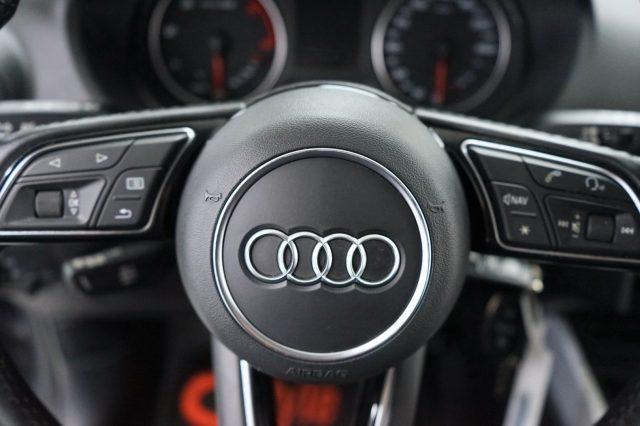 AUDI Q2 30 TDI S tronic Business