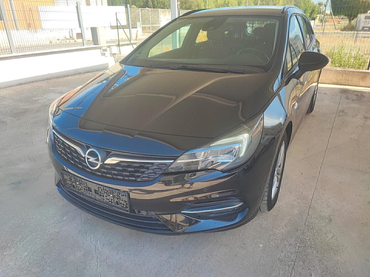 Opel Astra 1.5 CDTI 122 CV S&S Sports Tourer Business Elegance