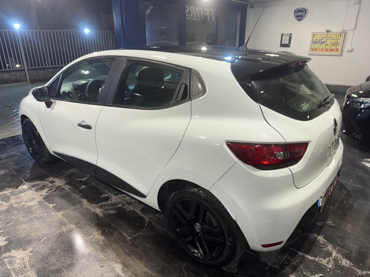 Renault Clio SCe 75 CV 5 porte Intens