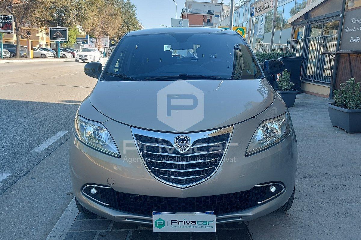 LANCIA Ypsilon 0.9 TwinAir 85 CV 5 porte Metano Ecochic Gold