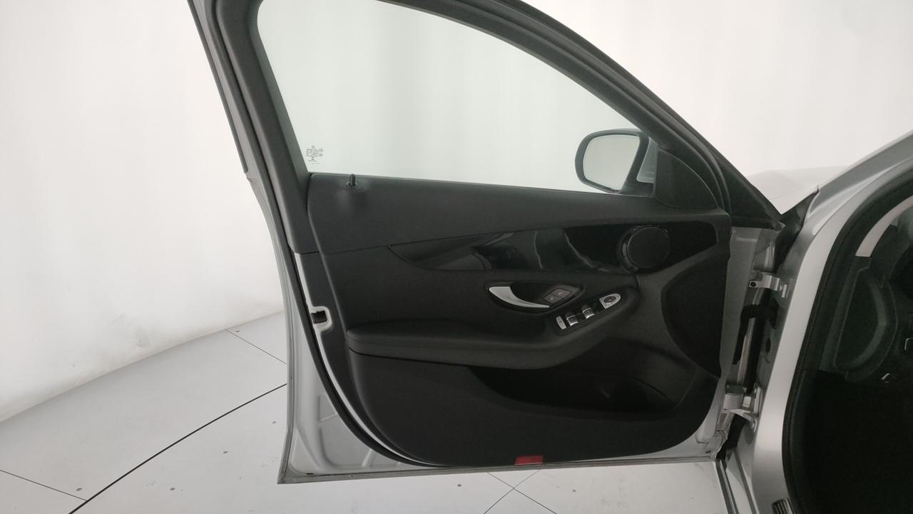Mercedes-Benz Classe C-W205 2014 Berlina - C 180 Executive auto