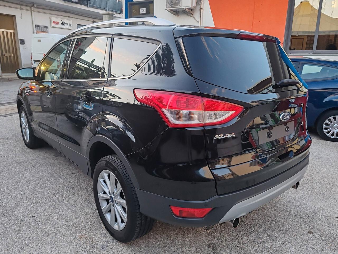 Ford Kuga 2.0 TDCI 120 CV S&S 2WD Titanium
