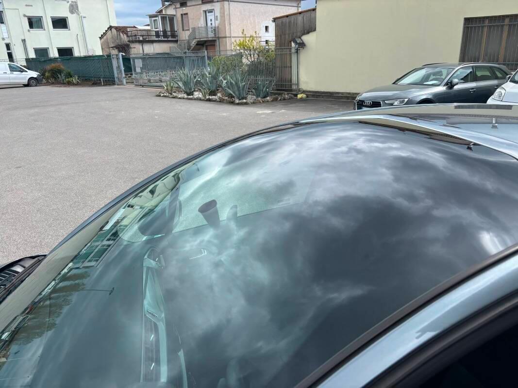 Citroen C3 1.4 vti Exclusive (exclusive style)