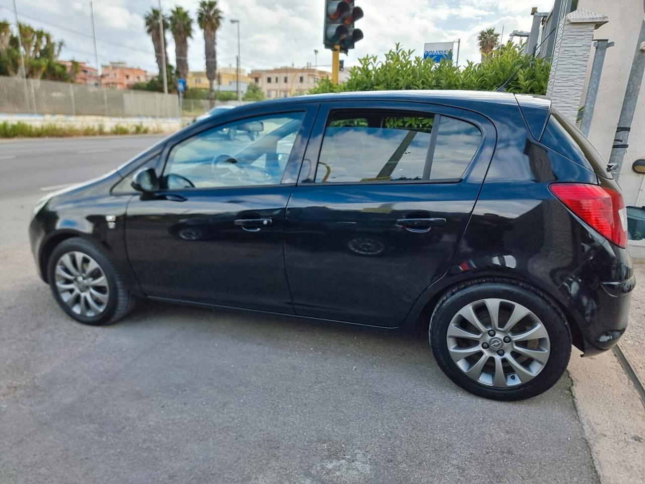 OPEL CORSA BENZINA 5 PORTE