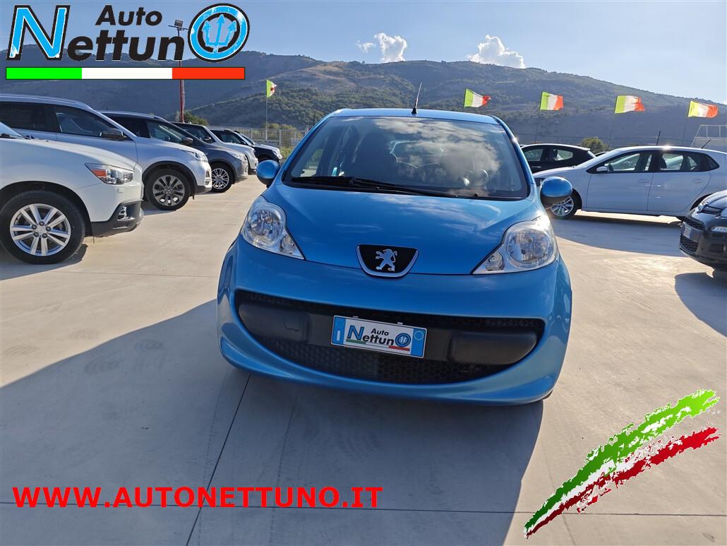Peugeot 107 1.0 68CV 5p. Sweet Years 2Tronic Automatica