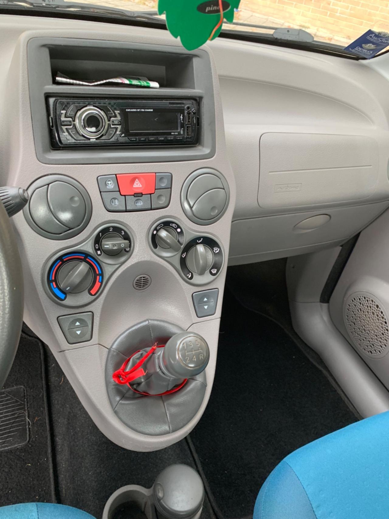 Fiat Panda 1.2 benzina accessoriata