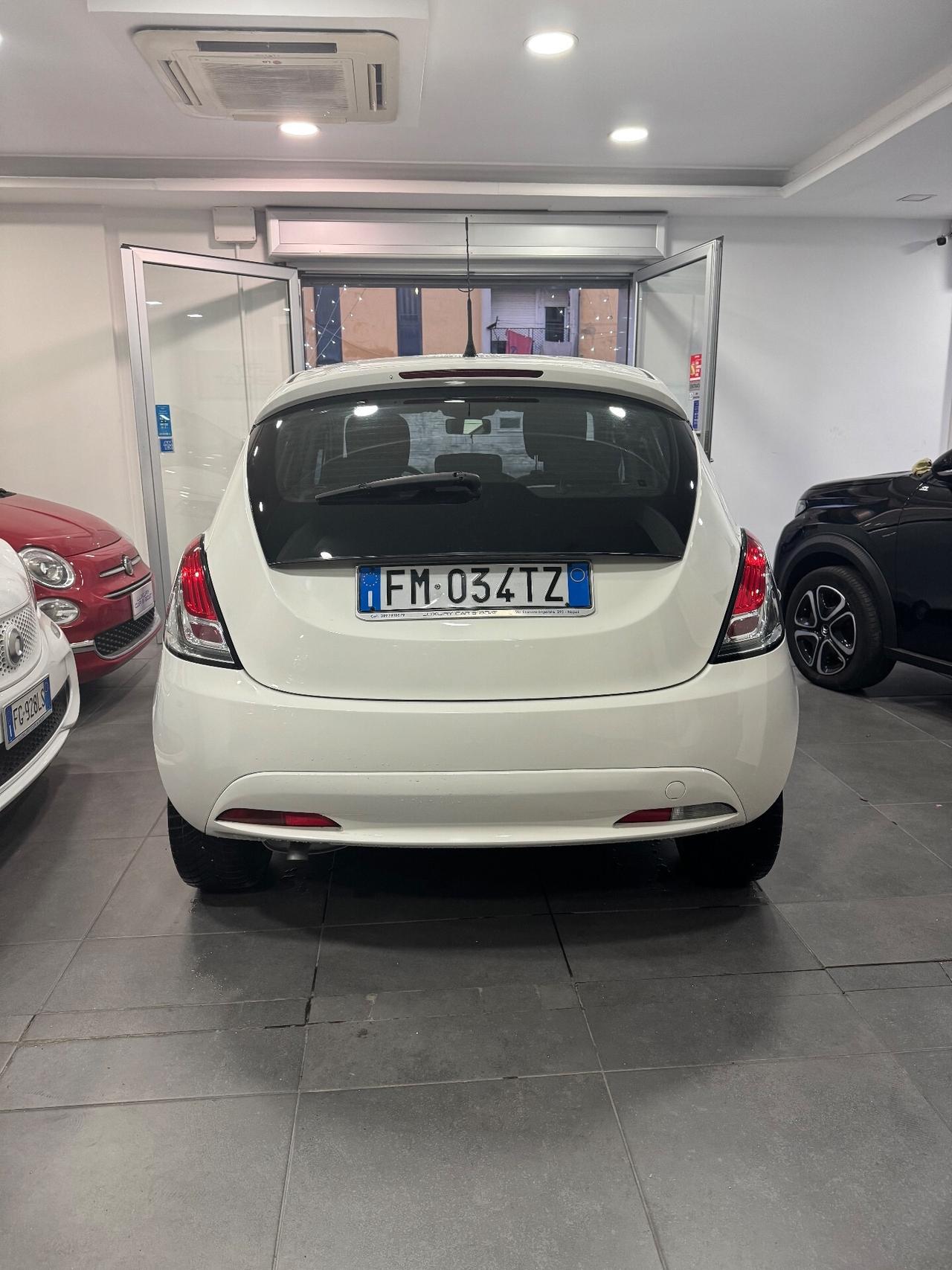 Lancia Ypsilon 1.3 MJT 16V 95 CV 5 porte S&S Platinum