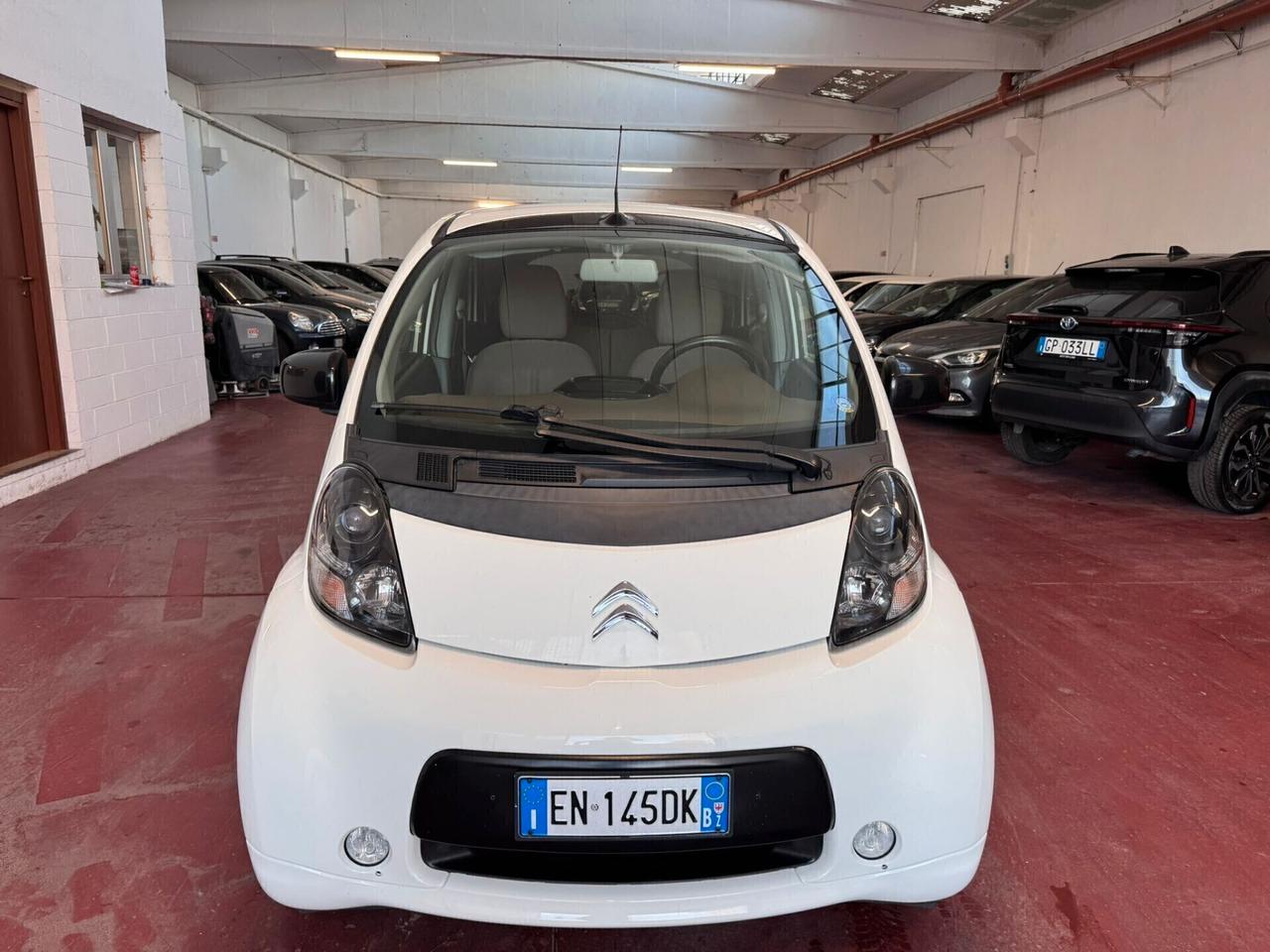 Citroen C-Zero Full Electric airdream Seduction NEOPATENTATI