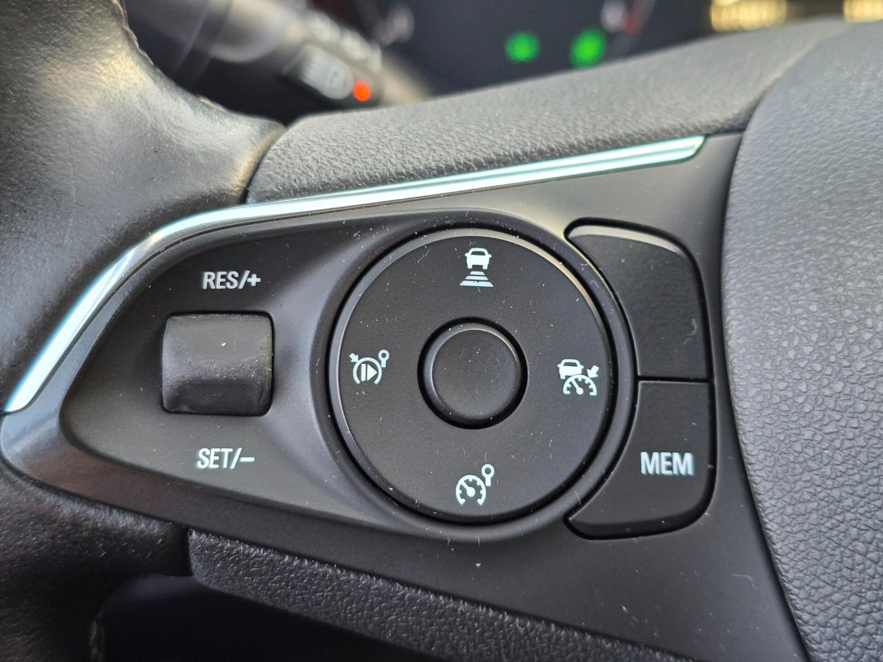 OPEL GRANDLAND X 1.6 DIESEL AUTOMATICA STRAFULL