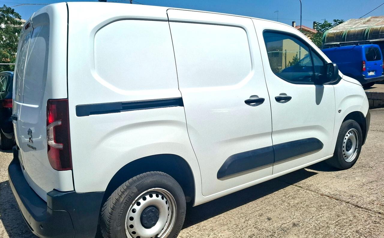 PARTNER 1.6HDi 100 PL Furgone Asphalt