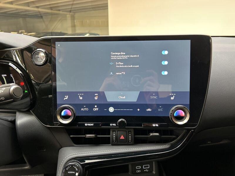 Lexus NX Plug-in 4WD Premium +