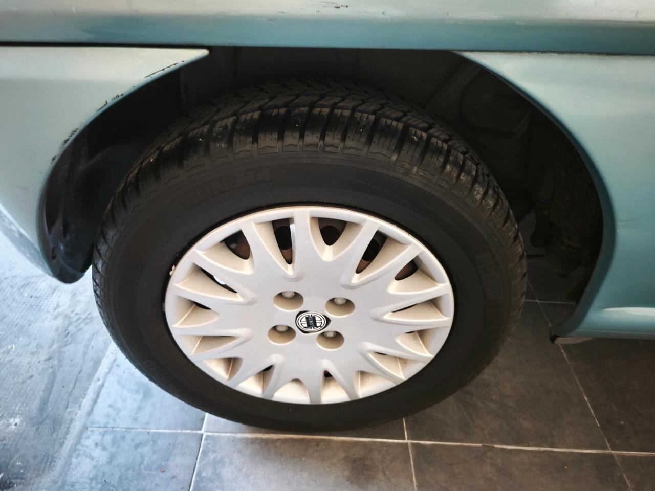 Lancia Y 1.2 60 cv Elefantino